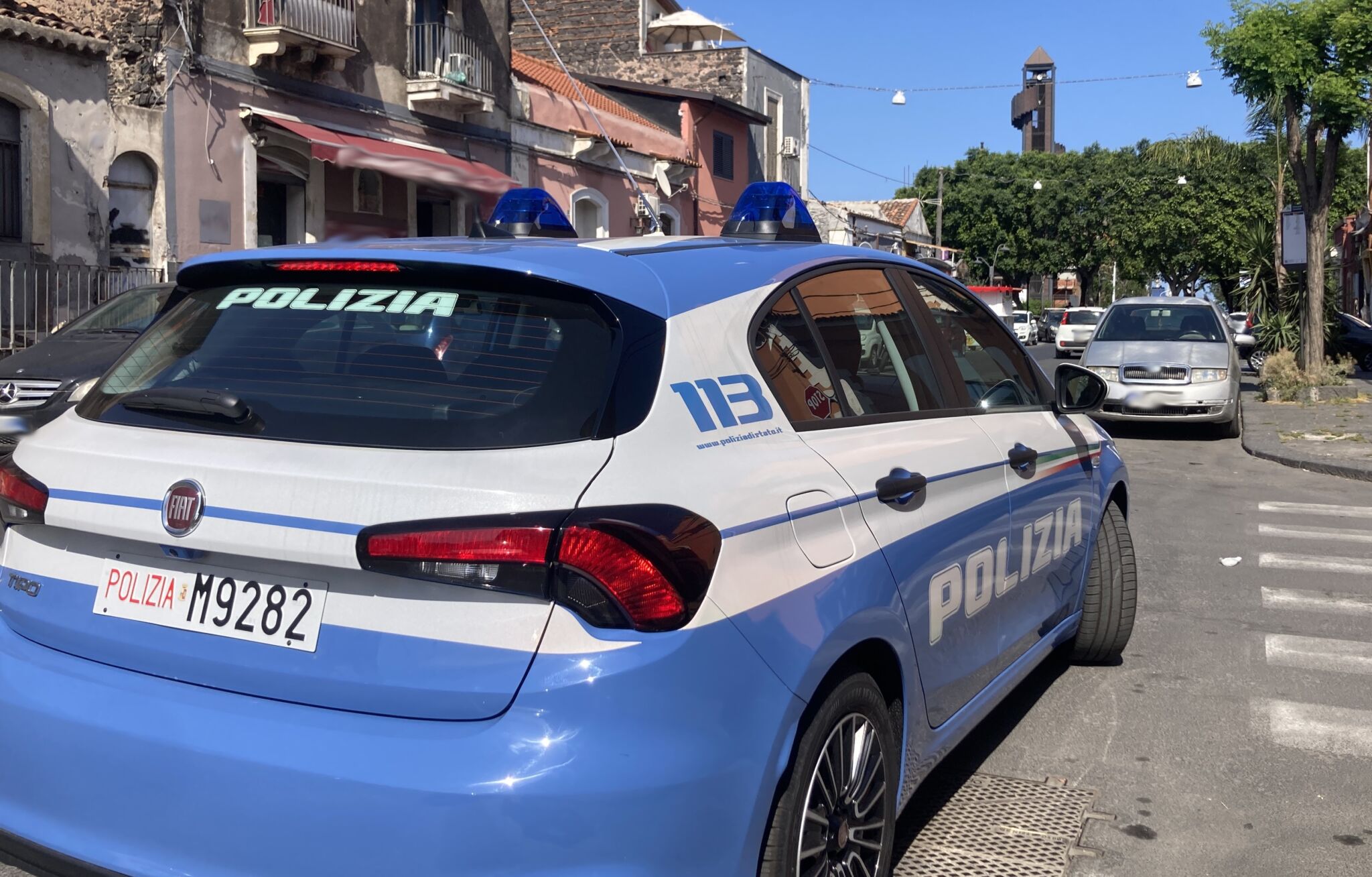 SAN CRISTOFORO SVENTATO IL FURTO DI UNA AUTOVETTURA GRAZIE ALL’INTERVENTO TEMPESTIVO DELLA POLIZIA DI STATO Sottrarre San Cristoforo dalle mani della criminalità