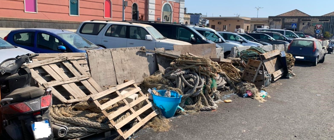 Porto di Catania Porto di Catania: bonifica rifiuti speciali e rimozioni veicoli