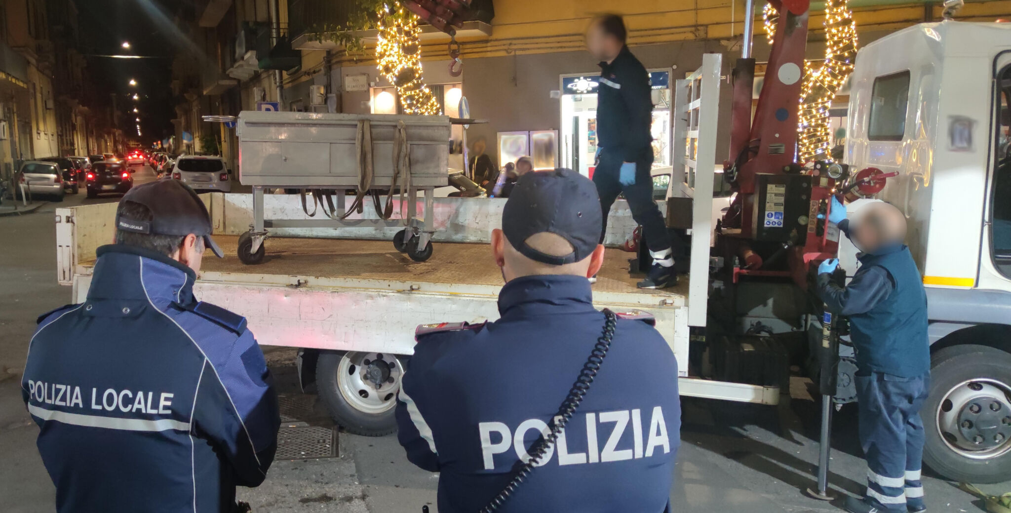 – CONTROLLI A TAPPETO DELLA POLIZIA DI STATO A LIBRINO, SAN CRISTOFORO E CENTRO STORICO, SANZIONI PER DUE RISTORANTI DI VIA PLEBISCITO 1 Controlli a tappeto della polizia a Catania