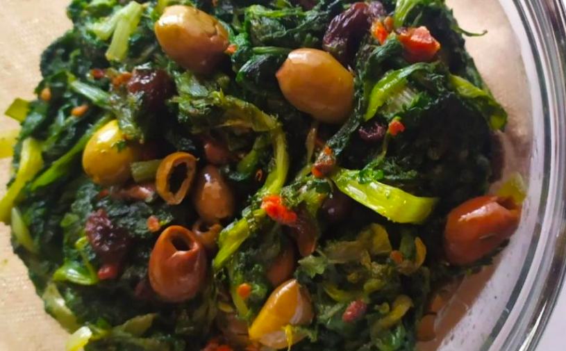 Le delizie di Sarah: indivia riccia ripassata in padella