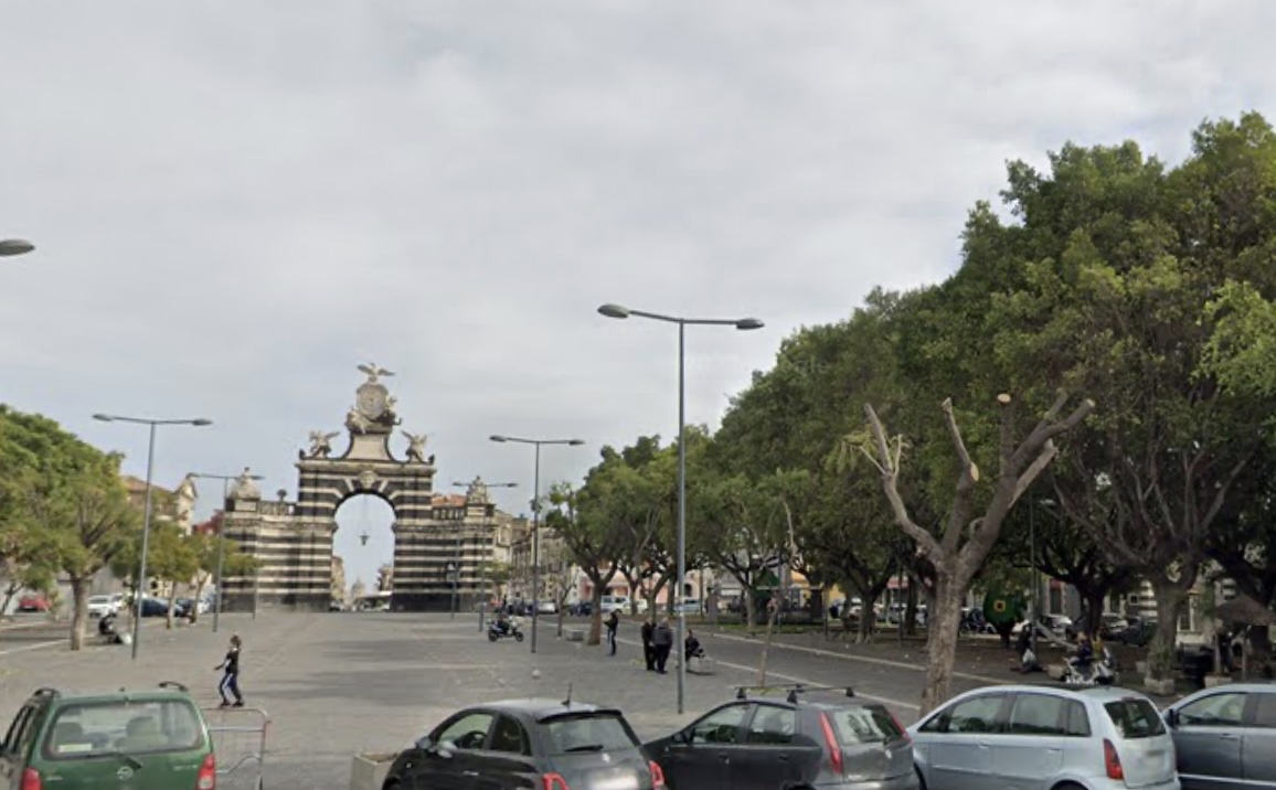 Piazza Palestro Sparatoria in piazza Palestro, un ferito