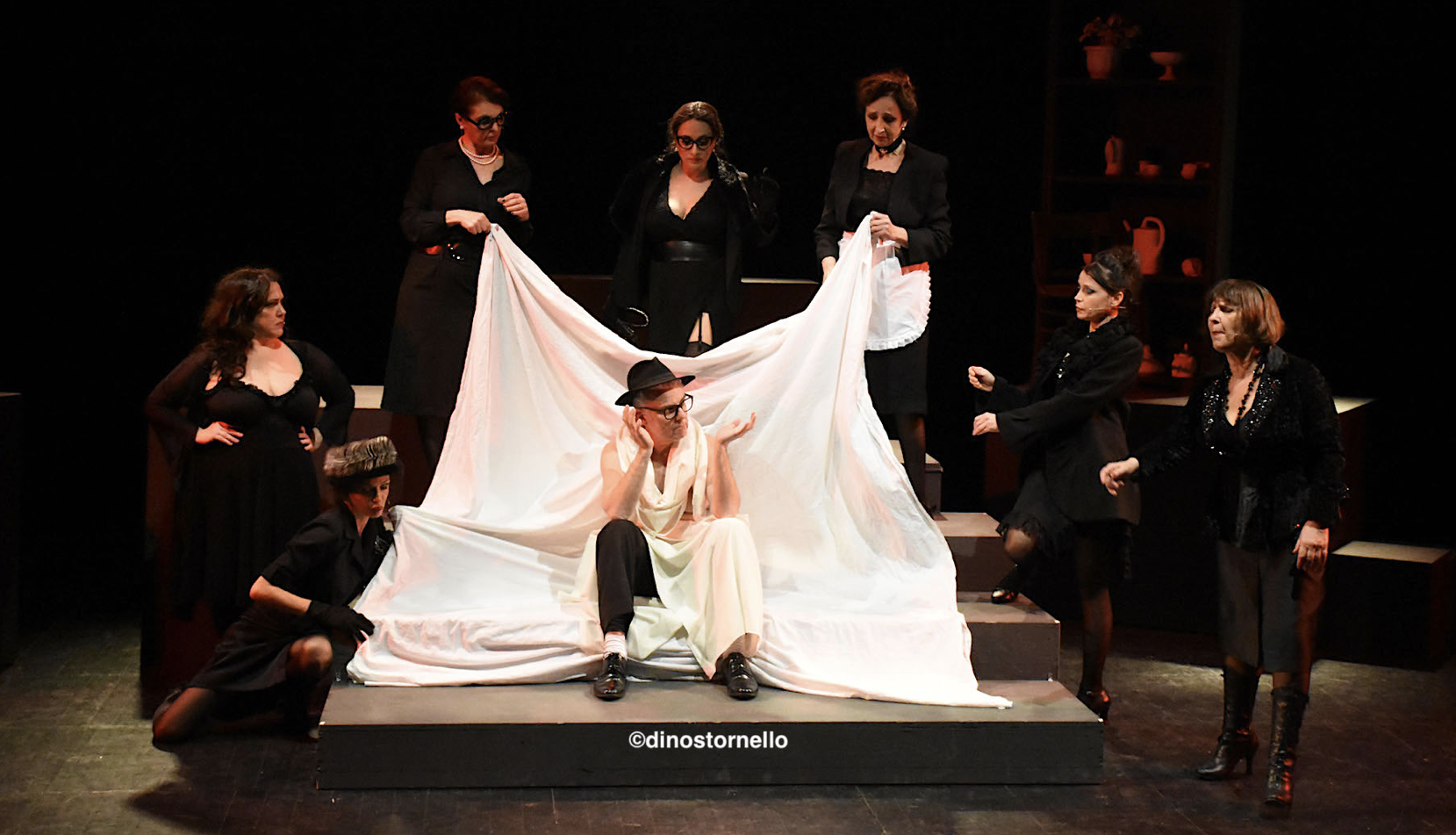 “8½ se questo è un sogno” domenica al Piccolo Teatro di Catania
