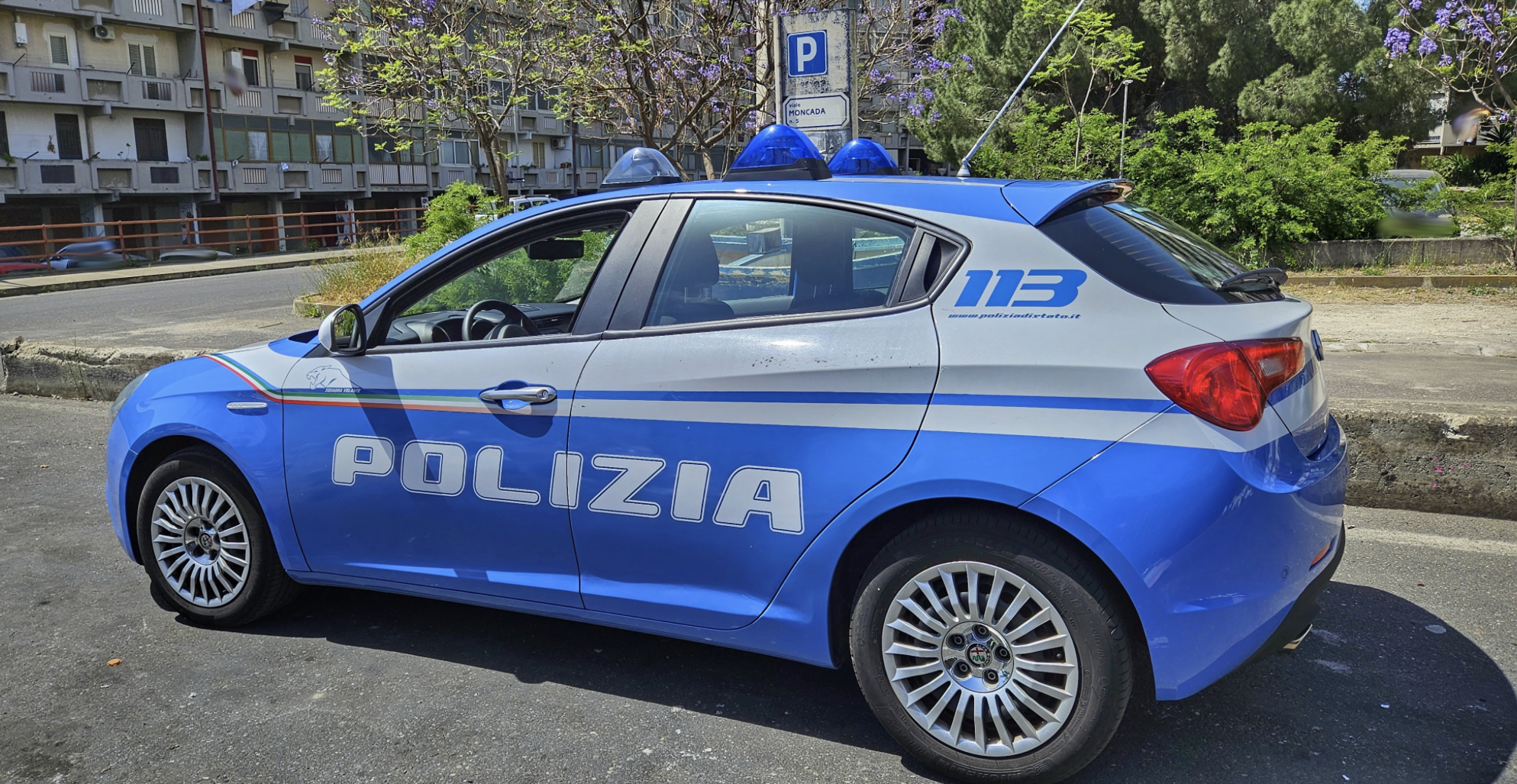 Catania, arrestato giovane per resistenza e spaccio di droga