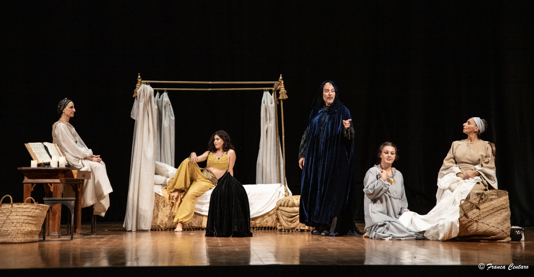 Screenshot 2025-03-28 alle 17.04.35 “Harem” di Alberto Bassetti al Piccolo Teatro di Catania