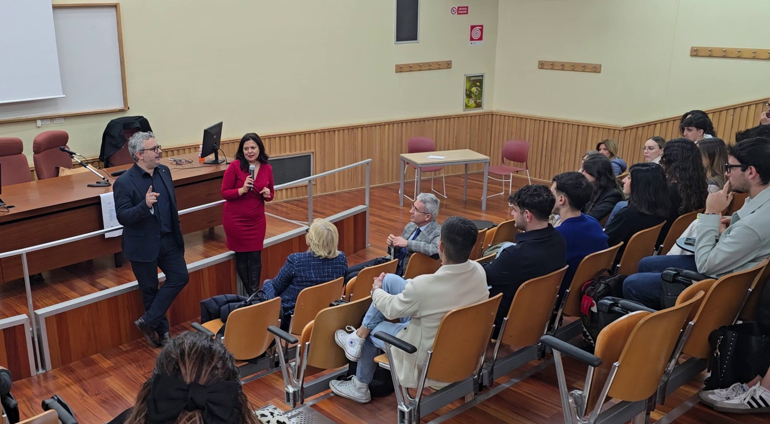 Rotary Club Giarre Riviera Jonica Etnea, concluso il progetto Riflessi d’Anima, con studenti di licei e università