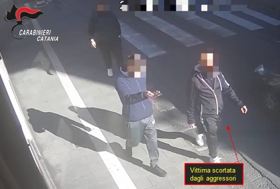 Belpasso, rapina con sequestro, 4 arresti
