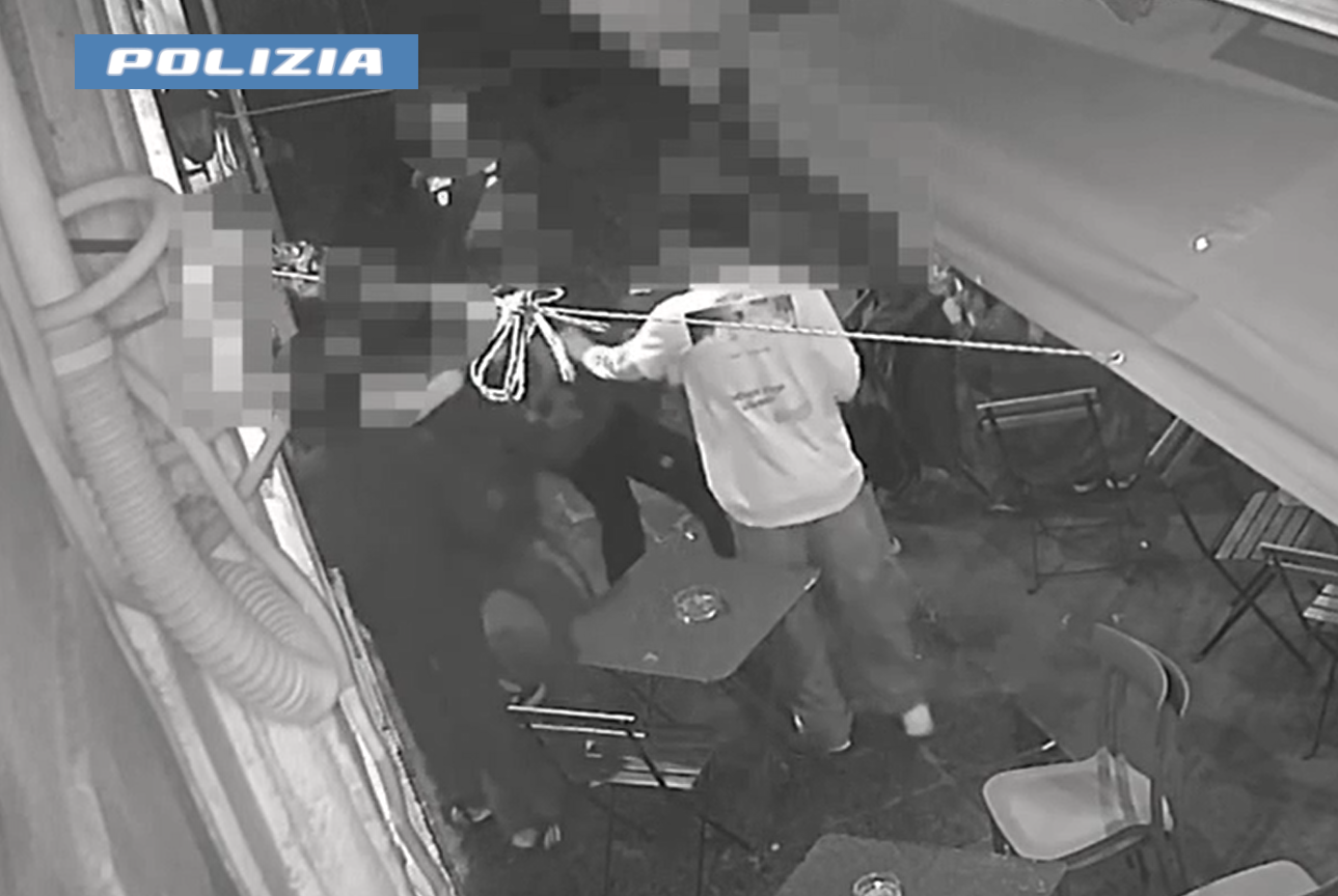 Comunicato Esecuzione Squadra Mobile Mala movida, tre denunce per aggressione