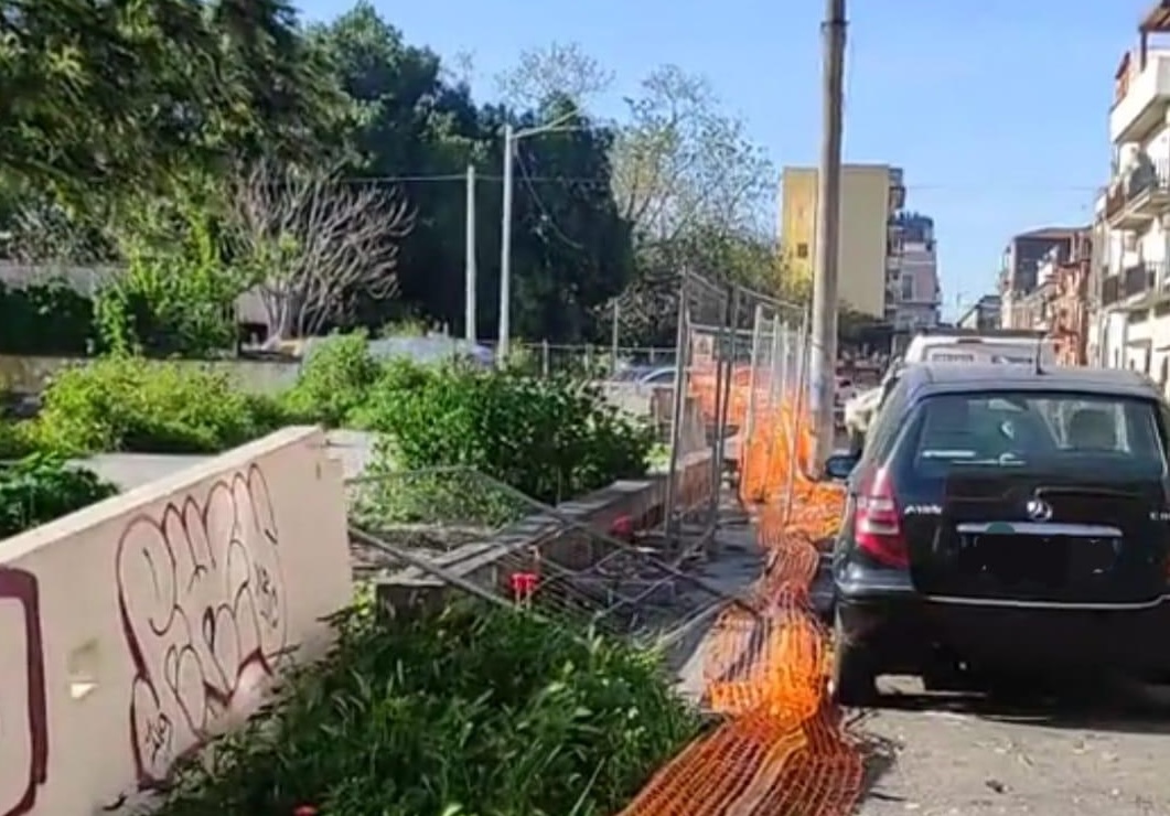 via toledo In via Toledo rubate le ringhiere del cantiere