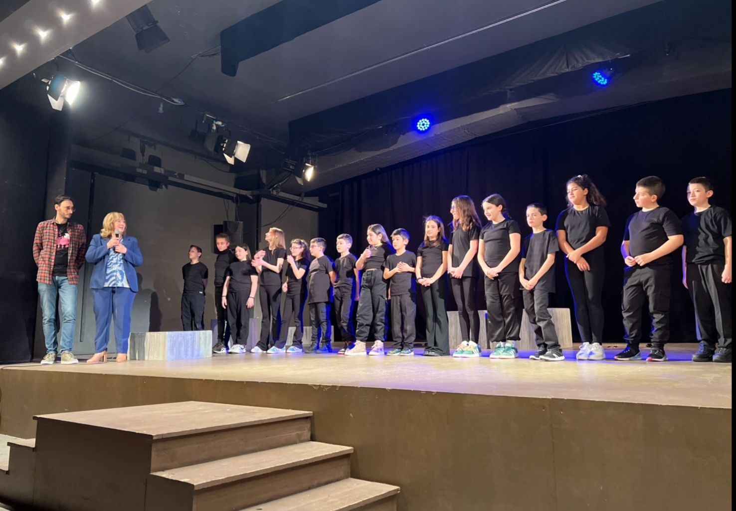 WhatsApp Image 2025-04-18 at 08.17.32 Successo per il progetto di educazione teatrale