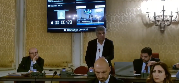 consiglio comunale 28apr25 Acireale, ecco il regolamento del Consiglio comunale dei ragazzi