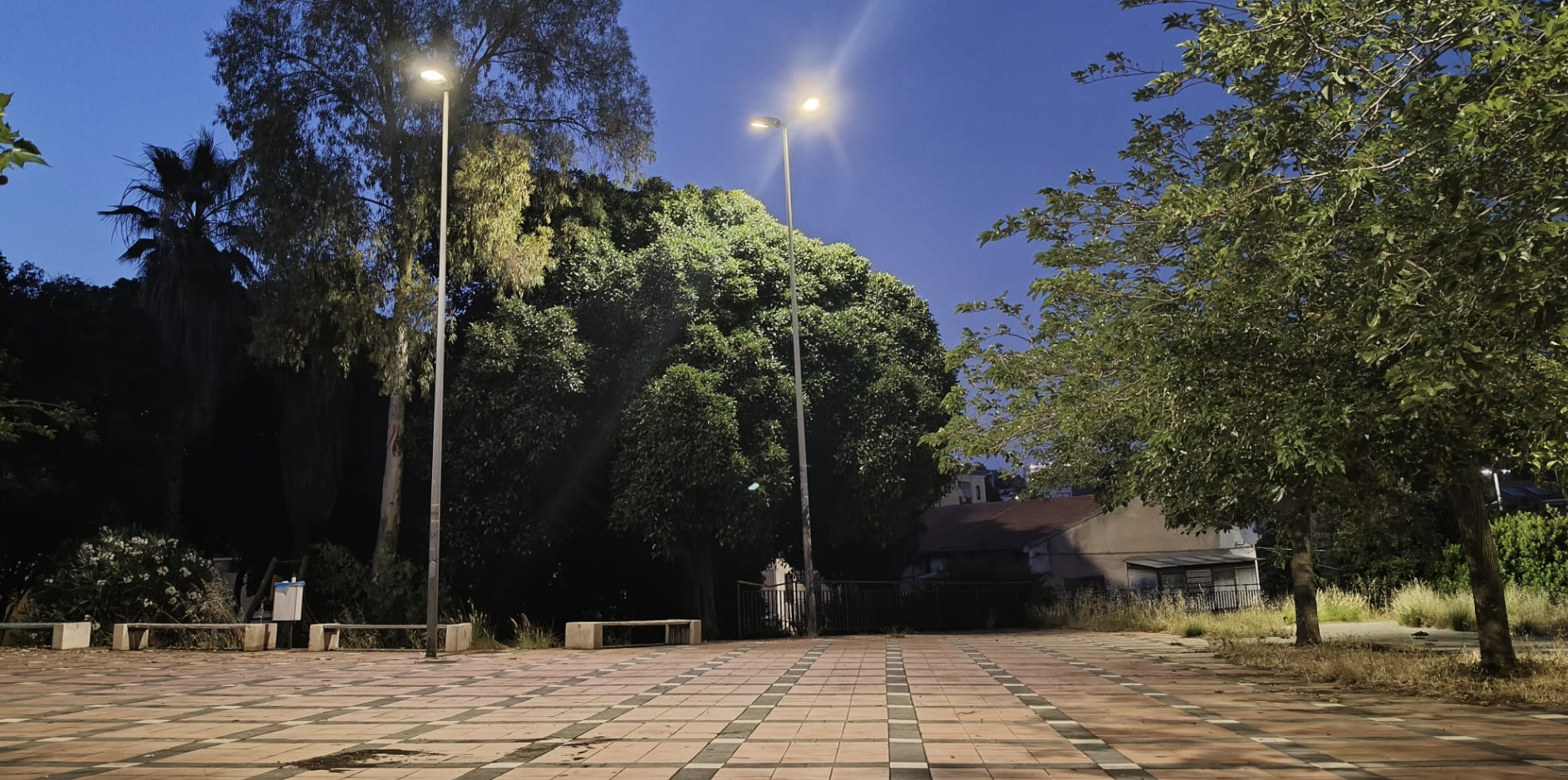 Villaggio Dusmet Dopo tre anni luce fu al Villaggio Dusmet