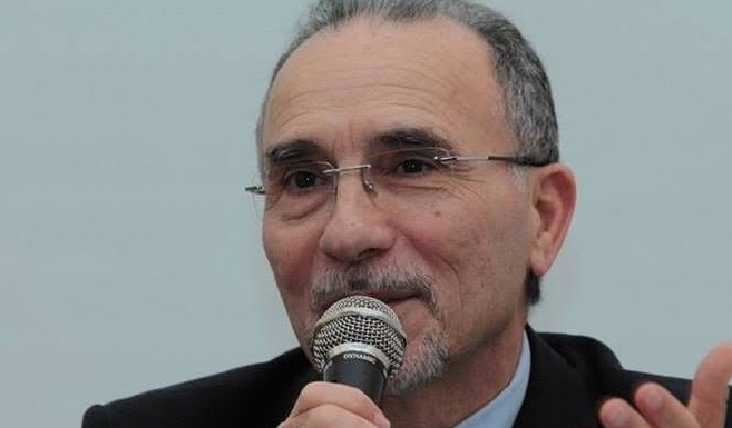 Mimmo Chisari Paternò piange la scomparsa del prof. Mimmo Chisari