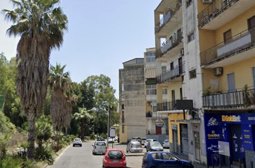 Screenshot Catania, spari contro una panineria al Villaggio Sant’Agata