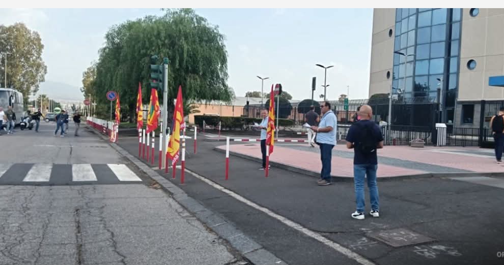 Catania, Agrate, ST: il lavoro prima dei giochi di potere