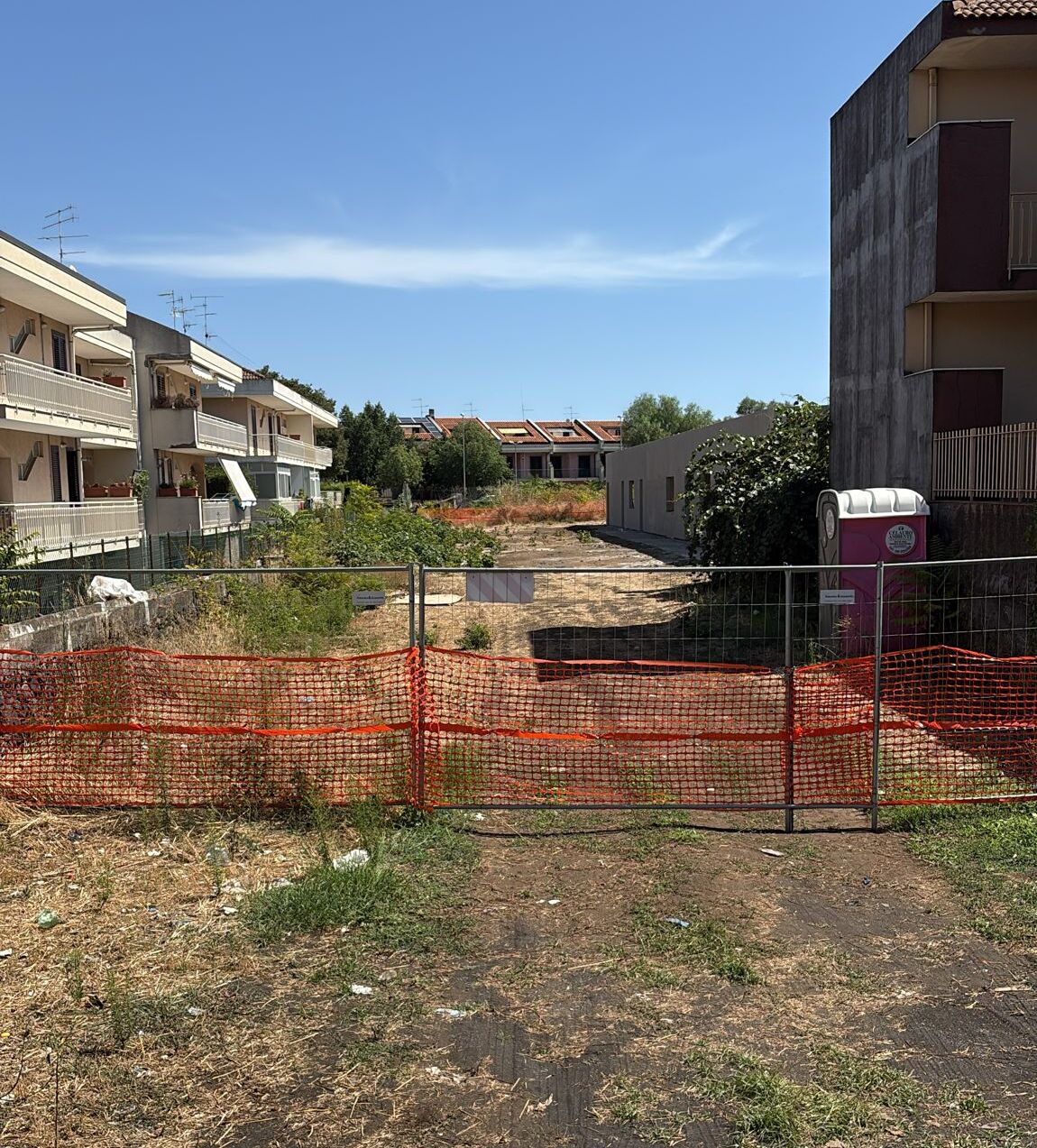 Immagine WhatsApp 2025-09-08 ore 12.30.56_656bff52 Post Sisma, a Piano D’Api iniziano i lavori per la nuova strada