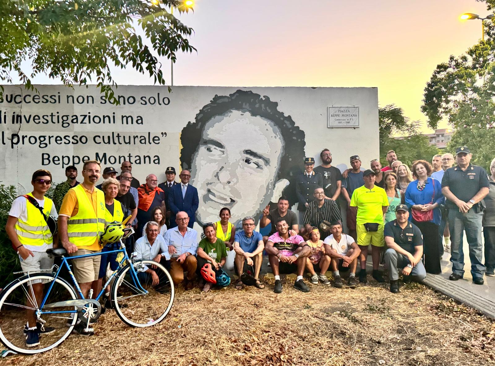 LA POLIZIA DI STATO E LIBERA IN RICORDO DI BEPPE MONTANA. UNA PASSEGGIATA IN BICI INSIEME ALLA CAROVANA EXODUS PER RICORDARE LE VITTIME DI MAFIA. (2) Polizia di Stato e Libera ricordano Beppe Montana