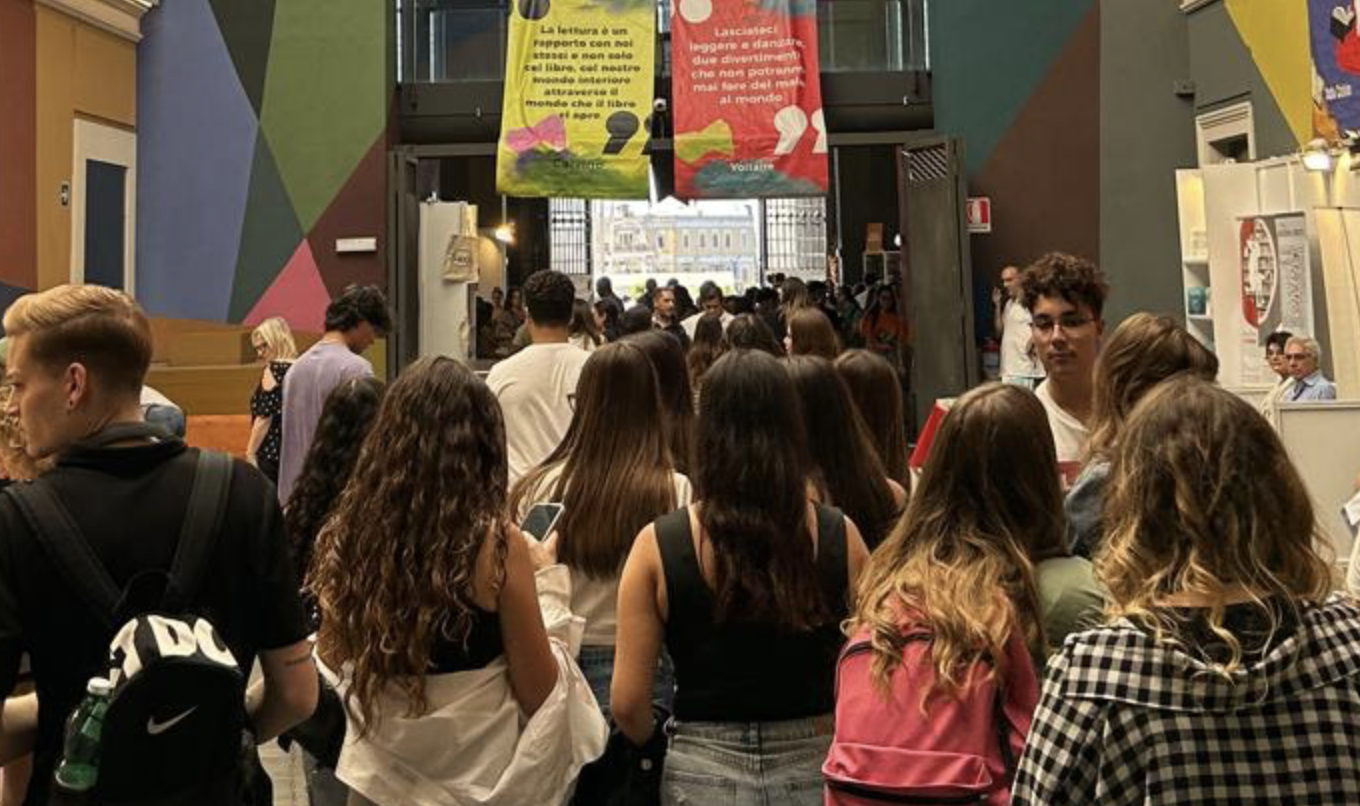 Catania Book Festival Catania Book Festival: ingresso gratuito per gli studenti fino alla terza media
