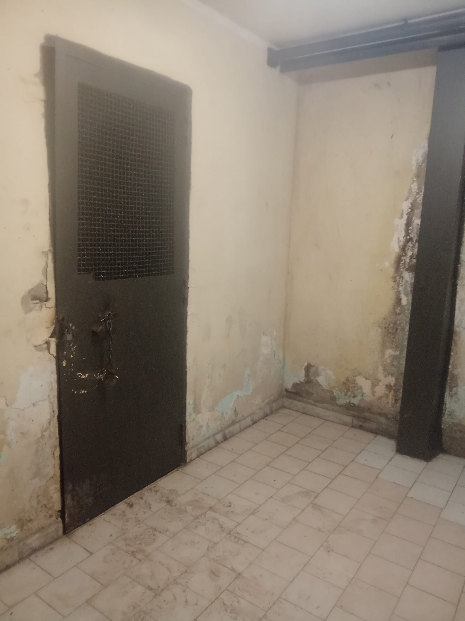 condizioni generali palazzo 1 Mirenda: “Situazione disumana a Librino: disabili bloccati in casa”