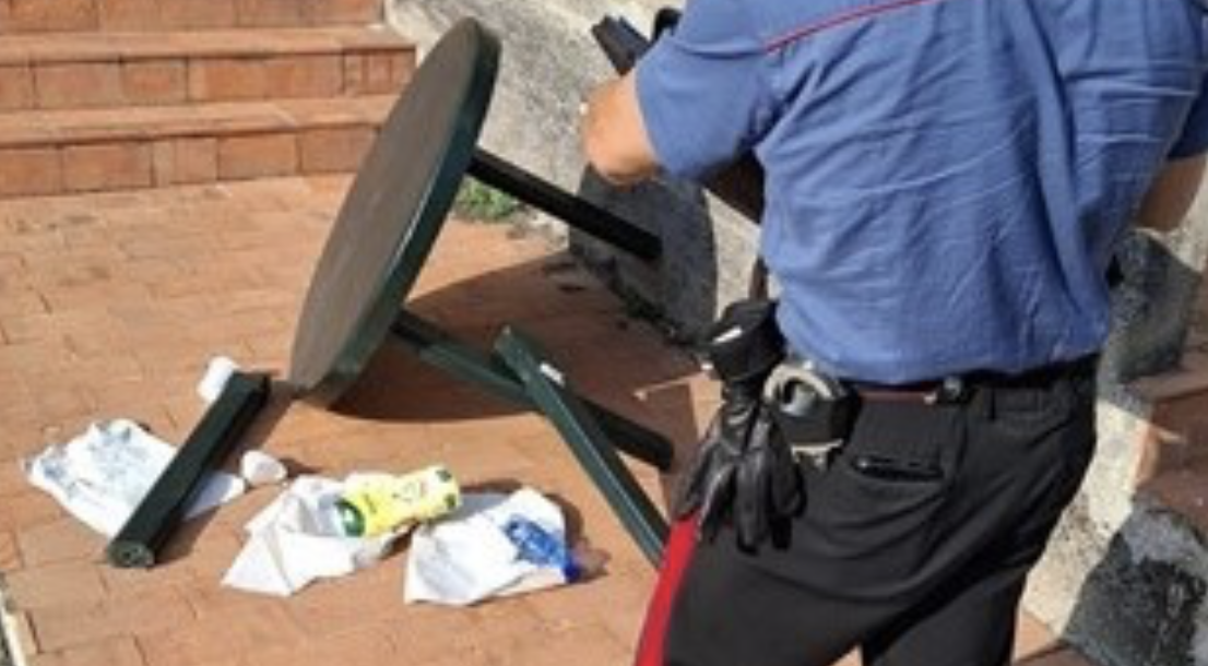 Valverde: lite in panineria, denunciato un 41enne