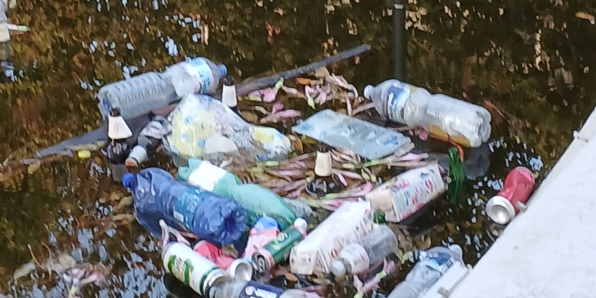 Fontana Ratto di Proserpina Catania, la fontana del Ratto di Proserpina ridotta a discarica
