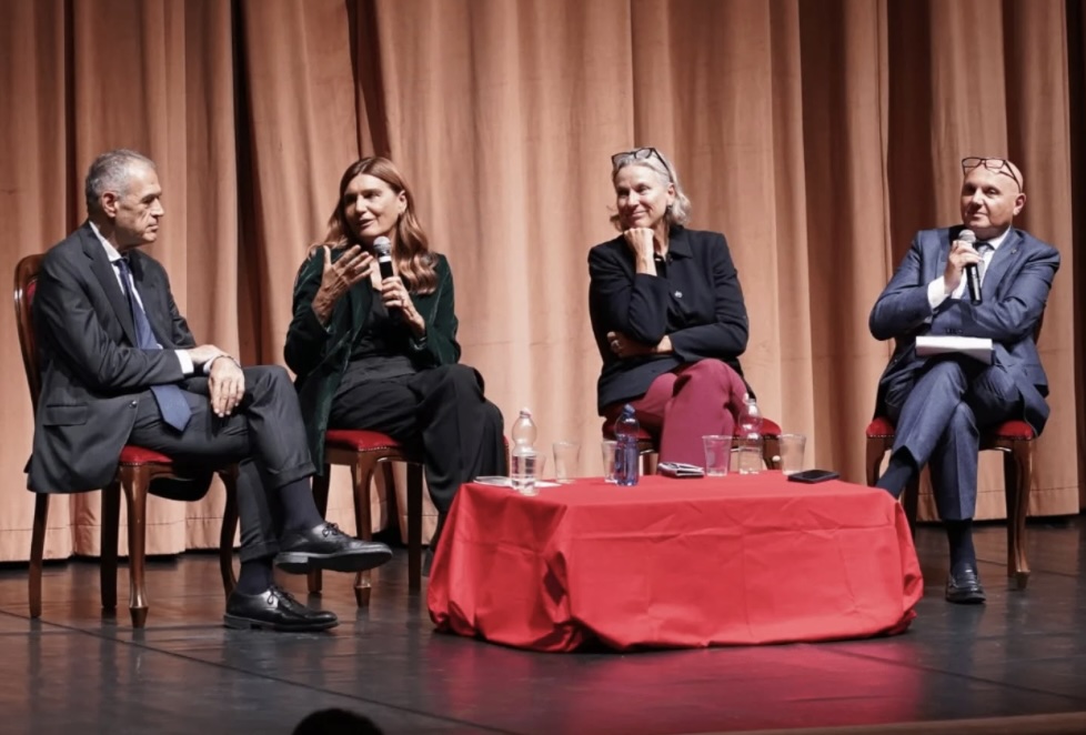 Numeri, valori e futuro: l’economia spiegata in modo semplice ai giovani