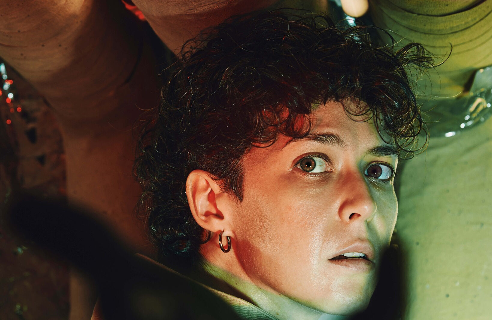Laura Agnusdei, foto Matilde Piazzi «I codici della strada»: gestualità siciliana, danza, musica, teatro
