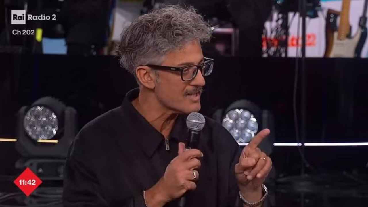 Rosario Fiorello, la raccolta fondi per Harry: il forte messaggio