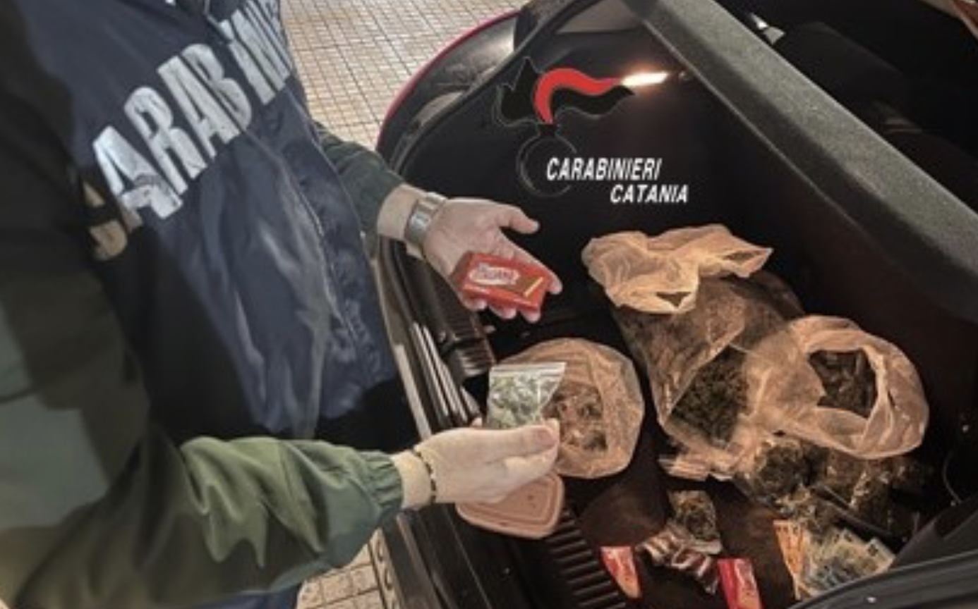 spaccio Picanello, arrestato 20enne con oltre 1 kg di droga
