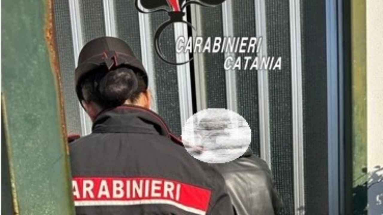 spaccio Lo spaccio “must go on”: pusher beccato dai Carabinieri