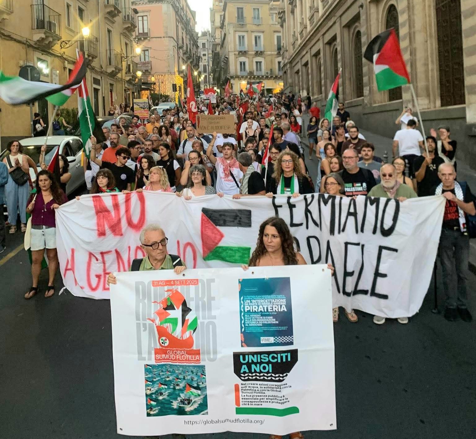 Catania in piazza per la solidarietà al popolo palestinese