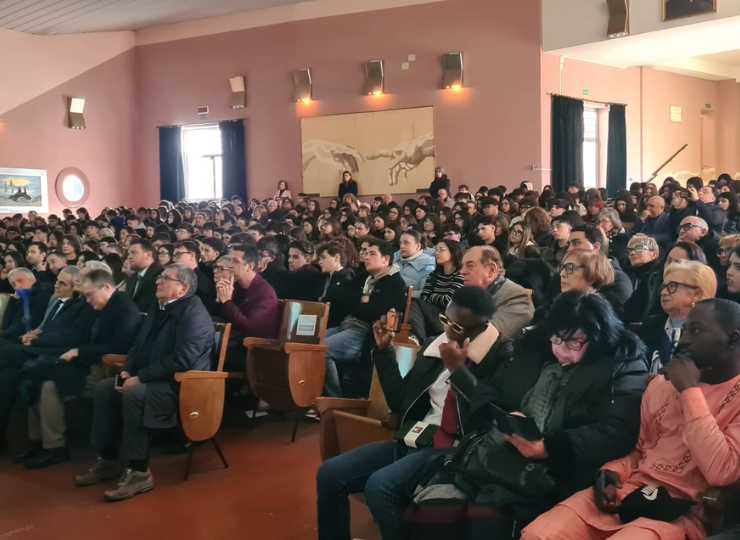Caltagirone Centro per la conservazione dei tessuti oculari - FreePressOnline
