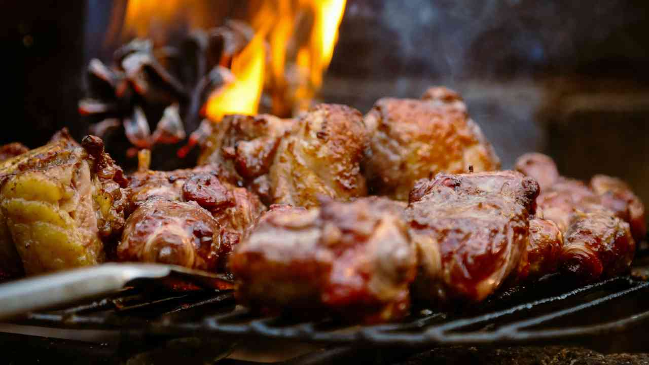 Carne di Cavallo a Catania – 20260226 FreePressOnline La carne di cavallo diventa un caso ideologico, contro tradizione e cultura