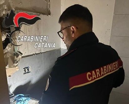 Catania, blitz dei Carabinieri: due arresti per spaccio