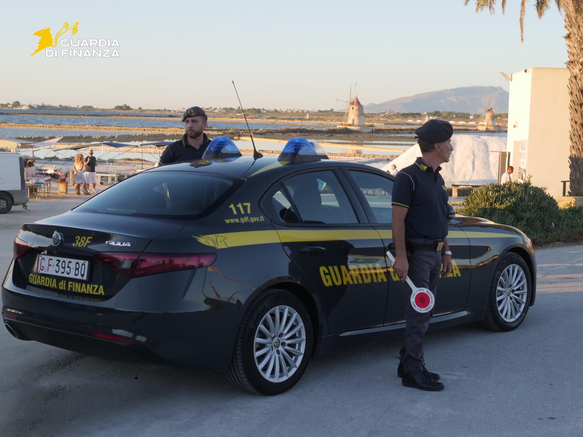 Trapani: 13 lavoratori in nero scoperti dalla GdF