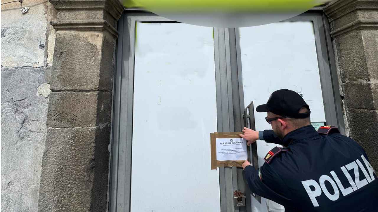 Adrano sala scommesse sospesa – 20260330 FreePressOnline Adrano, sospesa sala scommesse in centro: ritrovo abituale di pregiudicati