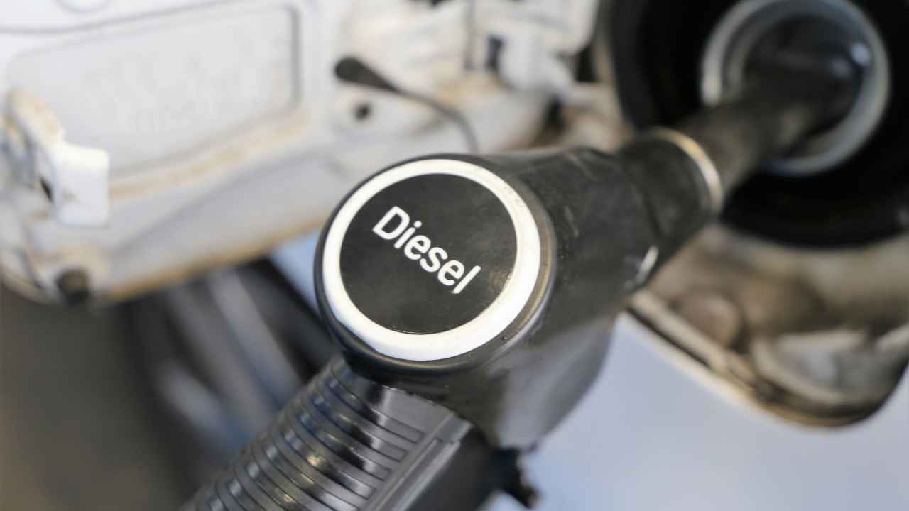 Carburante alle stelle, Iasci «I cittadini non possono diventare un bancomat»
