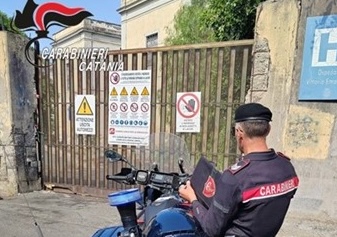 Furto tentato all’ex Vittorio Emanuele: denunciato