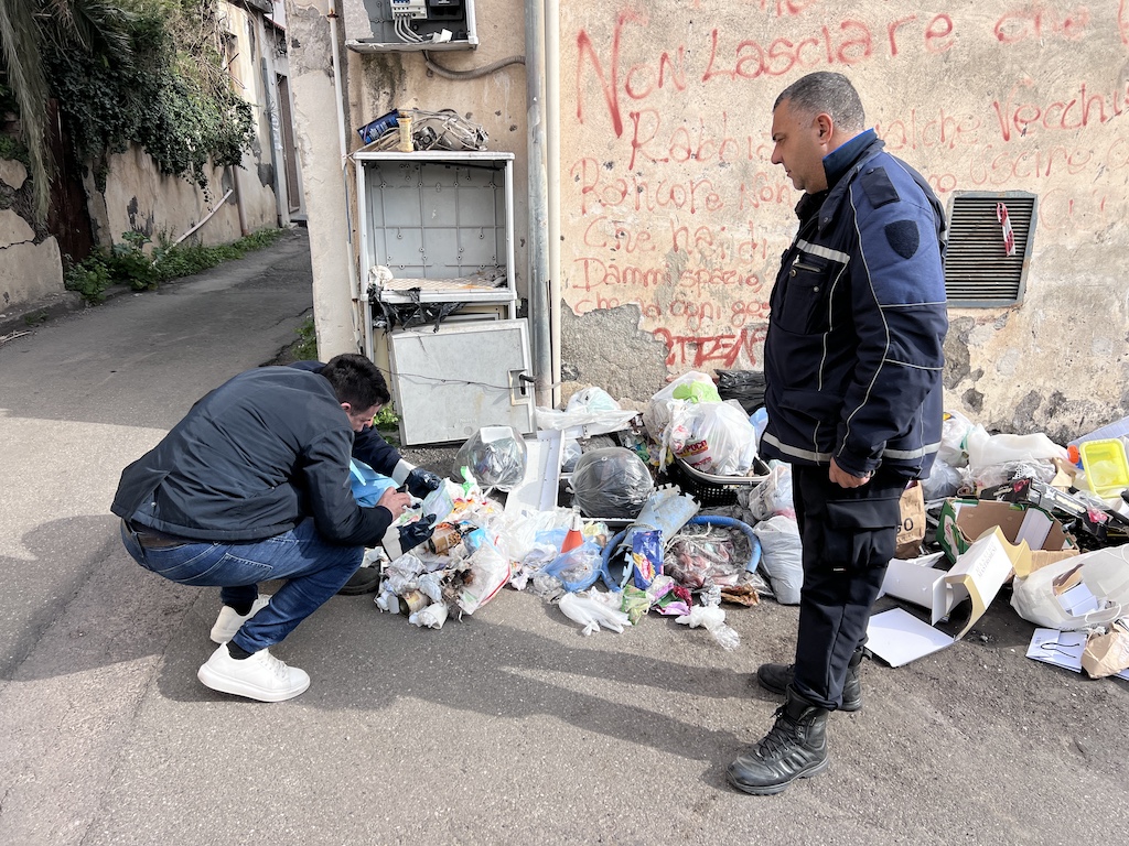 Controlli rifiuti Fiumefreddo 3 Fiumefreddo, controlli sui rifiuti: identificati 4 trasgressori