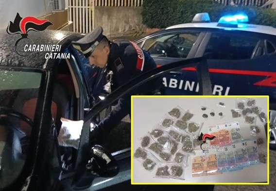 Aci Castello, arrestato 33enne per spaccio