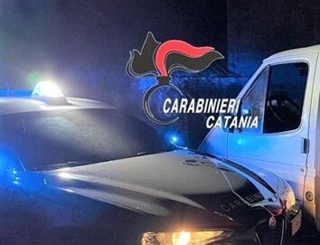 Foto Catania (repertorio) Ruba pacchi da un furgone: arrestato pregiudicato