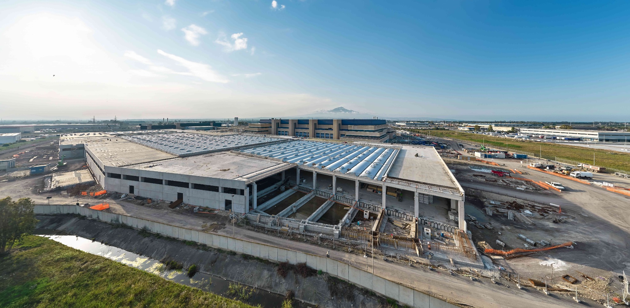 La nuova 3SUN una Gigafactory costruita nel segno della sostenibilità 3SUN, Cgil denuncia disparità salariali