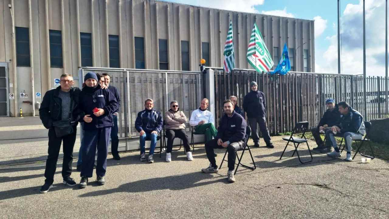 Vertenza Isap Packaging sit in – 20260311 FreePressOnline Vertenza Isap Packaging: sit-in permanente contro rischio licenziamenti