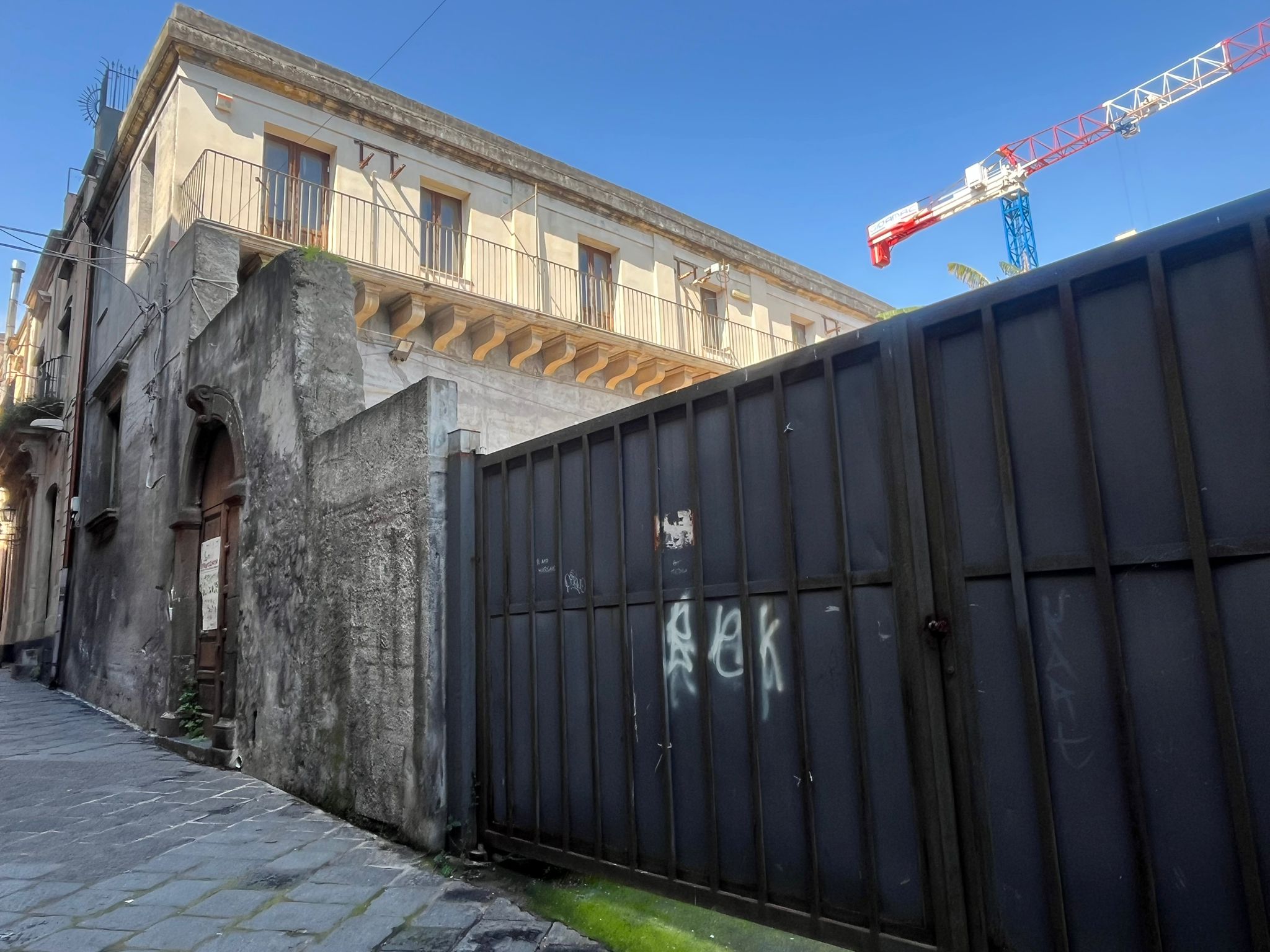 Acireale, PNRR: housing e stazione di posta