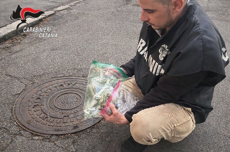 Foto Catania Catania, arrestato 21enne spacciatore in centro