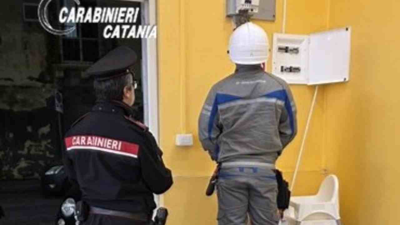 Furto di energia elettrica Carabinieri – 20260421 FreePressOnline Rubava energia per il ristorante