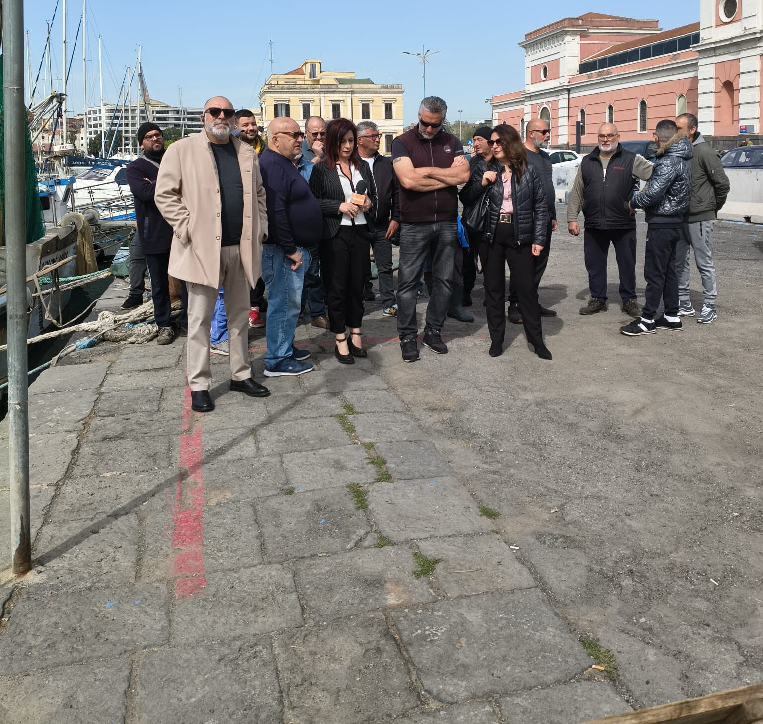 Pesca, protesta in Sicilia: stop sciopero ma fermo porti