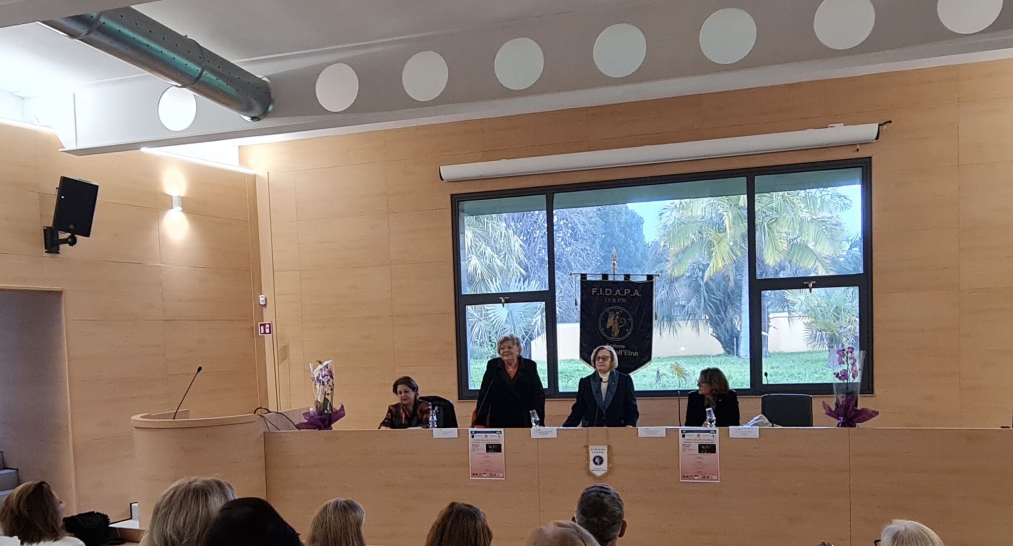 Riposto, donne e mafia: dibattito sulle nuove “reggenti”