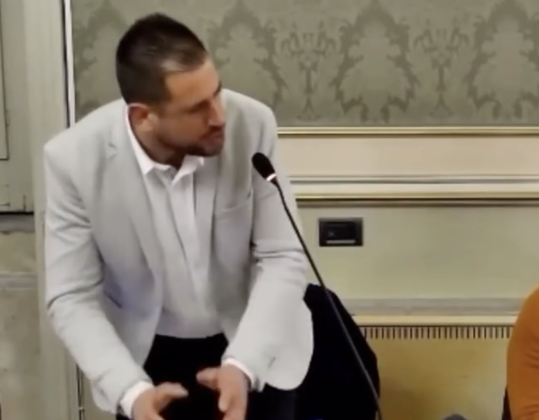 Toscano: “Etnambiente, tre bandi annullati in sei mesi”