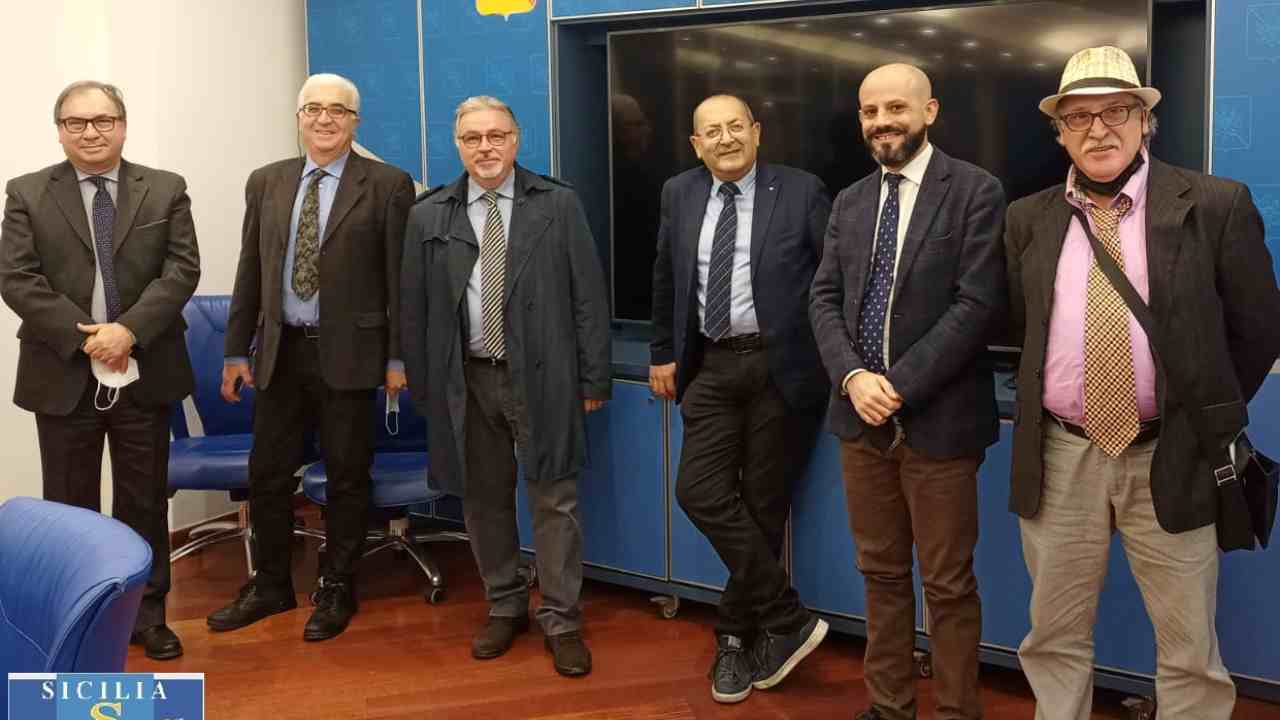 Sinalp caro gasolio – 20260423 FreePressOnline Sinalp, caro gasolio: Sicilia abbandonata, protesta si estende alla pesca