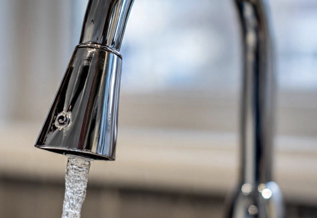 ACQUA “Bollette pazze” inaccettabili: SIE sotto accusa